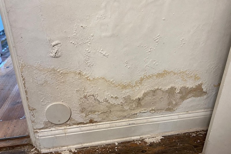 Signs of Water Damage in Salt Lake City's Older Homes